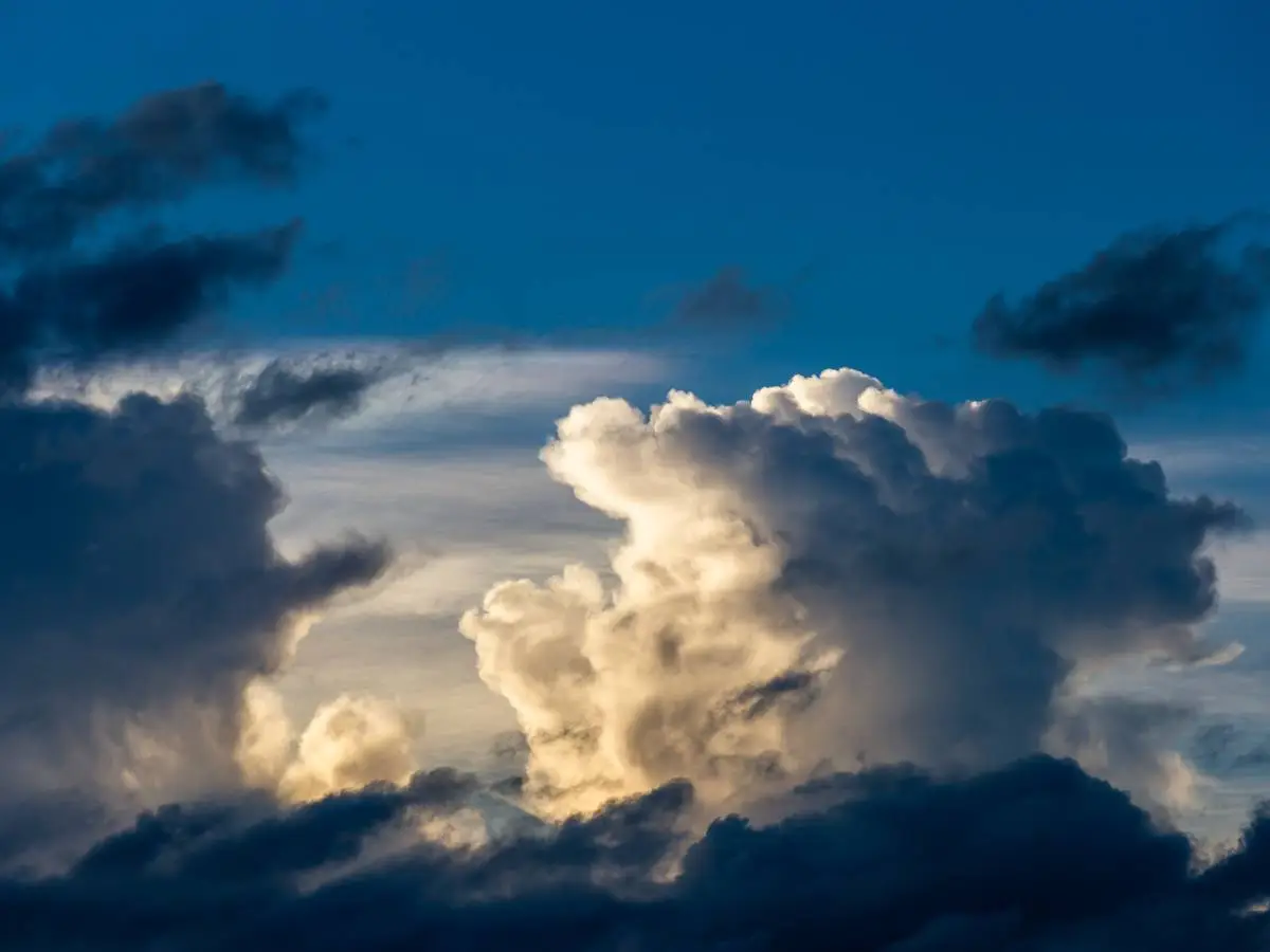 Le citazioni più belle sulle nuvole, image size:1200x900